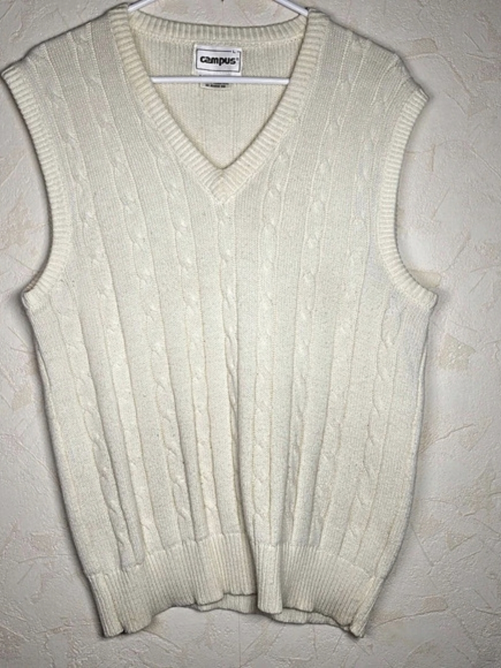 Vintage 70s Cable Knit V-Neck Sweater Vest Cream Academia CottageCore LARGE
